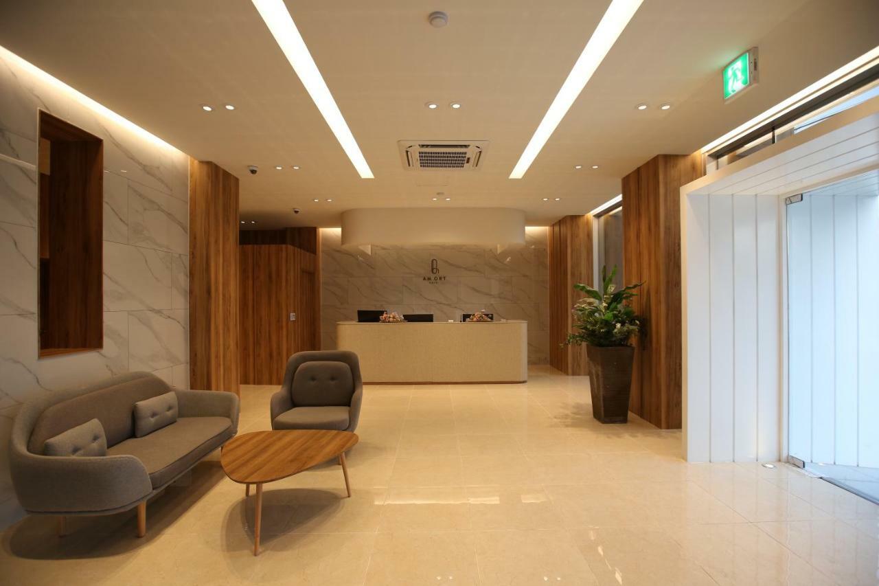 Am Ort Hotel Йосу Екстериор снимка