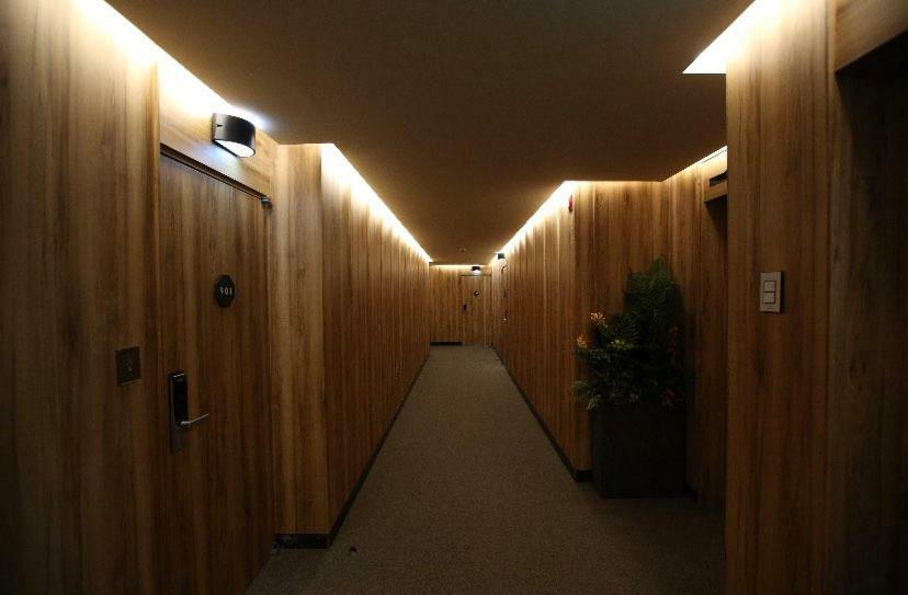 Am Ort Hotel Йосу Екстериор снимка
