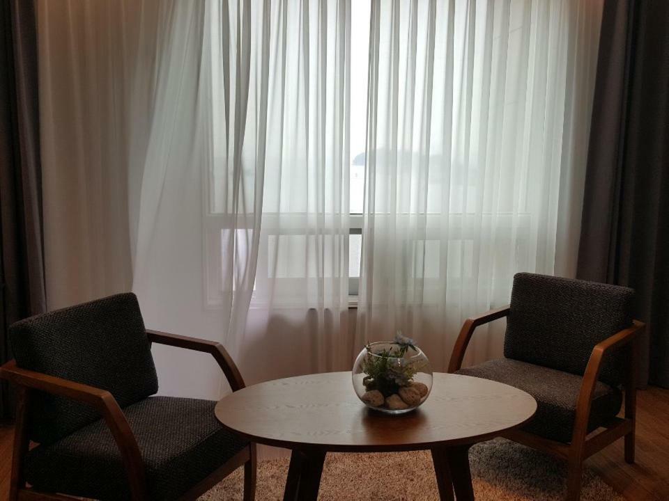 Am Ort Hotel Йосу Екстериор снимка